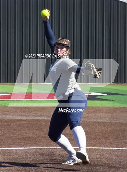 Thumbnail 2 in Tompkins vs A&M Consolidated (Scrimmage) photogallery.