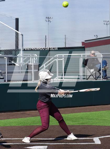 Thumbnail 1 in Tompkins vs A&M Consolidated (Scrimmage) photogallery.