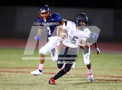 Thumbnail 3 in Williams Field @ Centennial  photogallery.