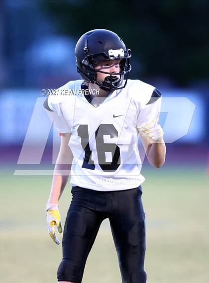 Thumbnail 3 in Williams Field @ Centennial  photogallery.
