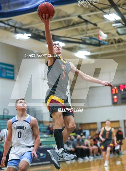 Thumbnail 1 in Mountain View vs. Westlake (Eagle Holiday Shootout) photogallery.