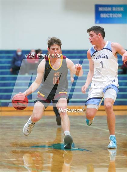 Thumbnail 2 in Mountain View vs. Westlake (Eagle Holiday Shootout) photogallery.