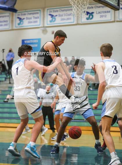 Thumbnail 2 in Mountain View vs. Westlake (Eagle Holiday Shootout) photogallery.