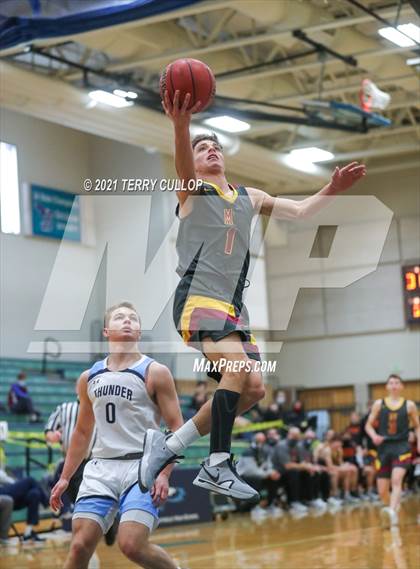 Thumbnail 3 in Mountain View vs. Westlake (Eagle Holiday Shootout) photogallery.