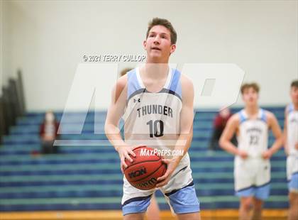 Thumbnail 2 in Mountain View vs. Westlake (Eagle Holiday Shootout) photogallery.