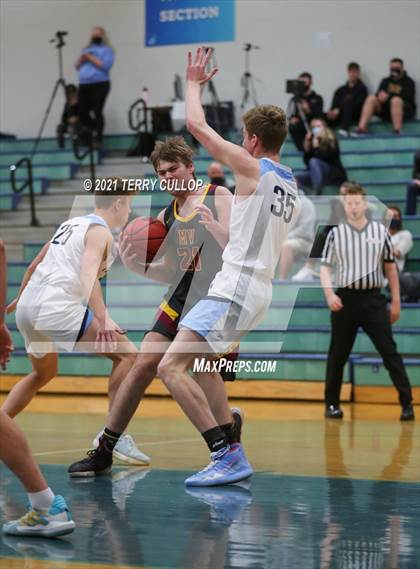 Thumbnail 1 in Mountain View vs. Westlake (Eagle Holiday Shootout) photogallery.