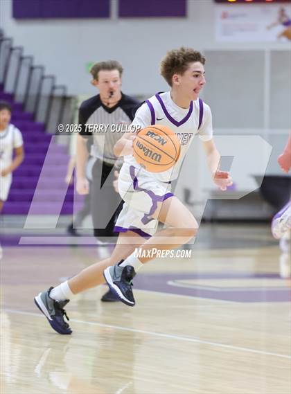 Thumbnail 3 in FR: Lehi @ Riverton (Sophomore) photogallery.