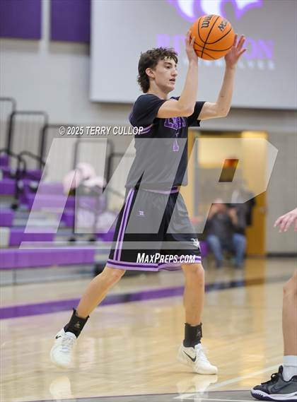 Thumbnail 3 in FR: Lehi @ Riverton (Sophomore) photogallery.