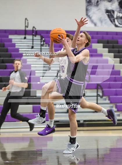 Thumbnail 1 in FR: Lehi @ Riverton (Sophomore) photogallery.