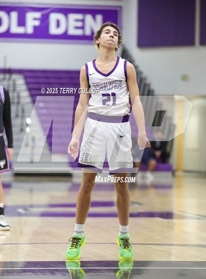 Thumbnail 1 in FR: Lehi @ Riverton (Sophomore) photogallery.
