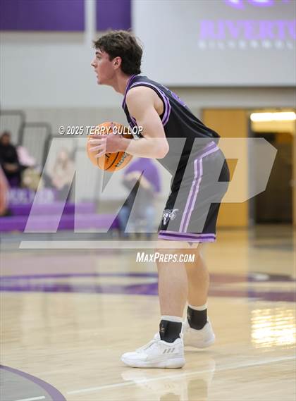 Thumbnail 3 in FR: Lehi @ Riverton (Sophomore) photogallery.