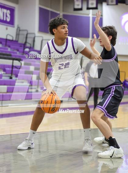 Thumbnail 1 in FR: Lehi @ Riverton (Sophomore) photogallery.