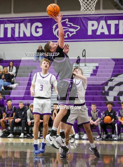 Thumbnail 2 in FR: Lehi @ Riverton (Sophomore) photogallery.