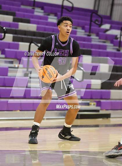 Thumbnail 2 in FR: Lehi @ Riverton (Sophomore) photogallery.