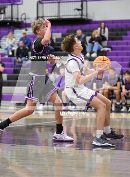 Thumbnail 1 in FR: Lehi @ Riverton (Sophomore) photogallery.