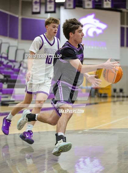 Thumbnail 3 in FR: Lehi @ Riverton (Sophomore) photogallery.