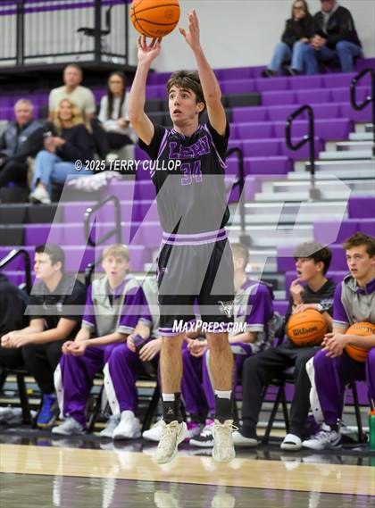 Thumbnail 2 in FR: Lehi @ Riverton (Sophomore) photogallery.