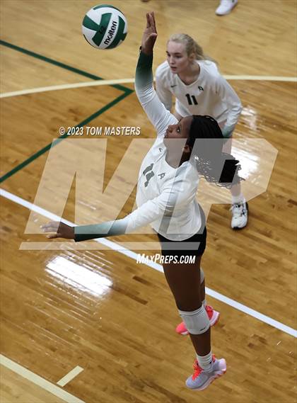 Thumbnail 1 in Charlotte Country Day School vs  Davidson Day (Scrimmage) photogallery.