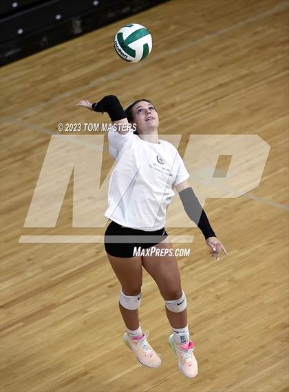Thumbnail 1 in Charlotte Country Day School vs  Davidson Day (Scrimmage) photogallery.