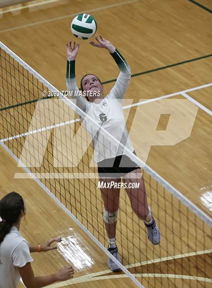 Thumbnail 2 in Charlotte Country Day School vs  Davidson Day (Scrimmage) photogallery.