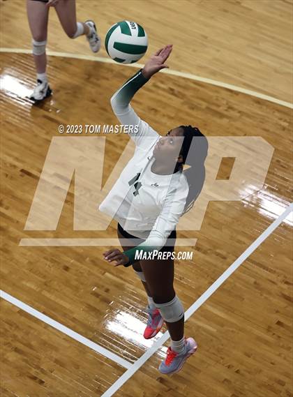 Thumbnail 2 in Charlotte Country Day School vs  Davidson Day (Scrimmage) photogallery.