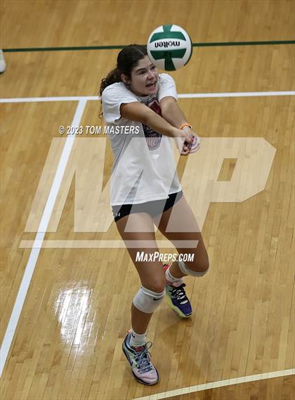 Thumbnail 3 in Charlotte Country Day School vs  Davidson Day (Scrimmage) photogallery.