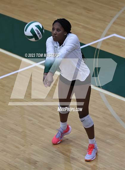 Thumbnail 2 in Charlotte Country Day School vs  Davidson Day (Scrimmage) photogallery.