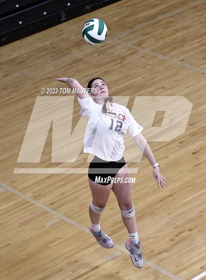 Thumbnail 3 in Charlotte Country Day School vs  Davidson Day (Scrimmage) photogallery.