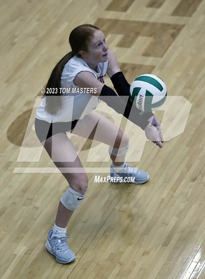 Thumbnail 2 in Charlotte Country Day School vs  Davidson Day (Scrimmage) photogallery.