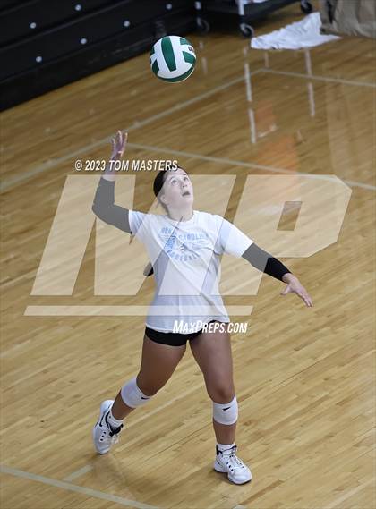 Thumbnail 2 in Charlotte Country Day School vs  Davidson Day (Scrimmage) photogallery.