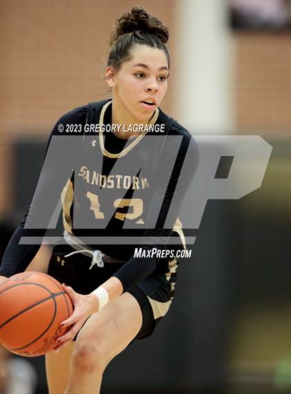 Thumbnail 3 in Amarillo vs Lake Ridge photogallery.