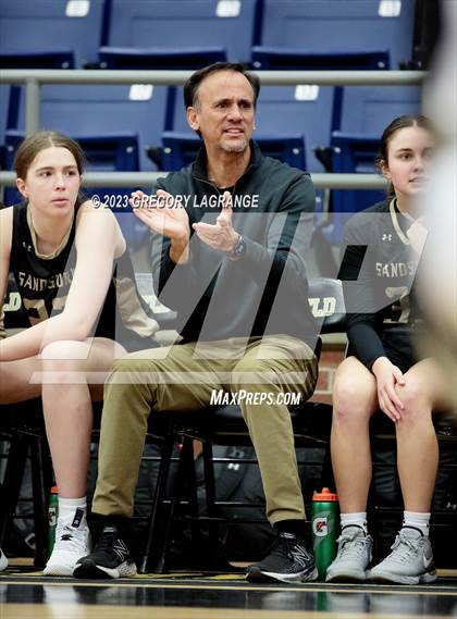 Thumbnail 3 in Amarillo vs Lake Ridge photogallery.