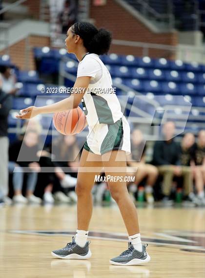 Thumbnail 1 in Amarillo vs Lake Ridge photogallery.