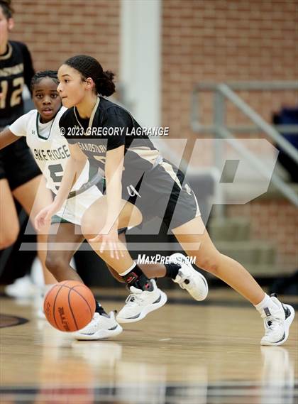 Thumbnail 2 in Amarillo vs Lake Ridge photogallery.