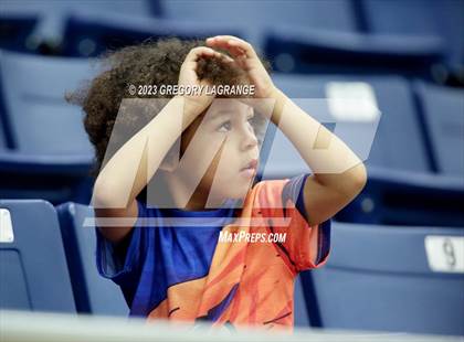 Thumbnail 2 in Amarillo vs Lake Ridge photogallery.