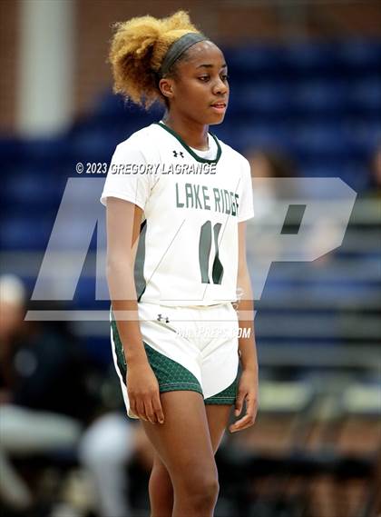 Thumbnail 2 in Amarillo vs Lake Ridge photogallery.