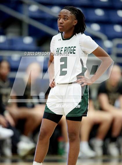 Thumbnail 1 in Amarillo vs Lake Ridge photogallery.
