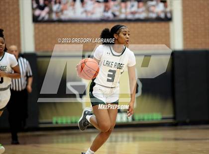 Thumbnail 1 in Amarillo vs Lake Ridge photogallery.