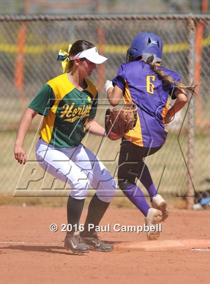 Thumbnail 2 in Horizon vs Queen Creek (Desert Mountain Invitational) photogallery.