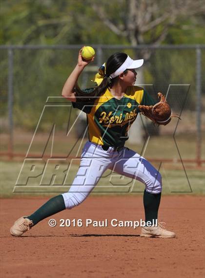 Thumbnail 1 in Horizon vs Queen Creek (Desert Mountain Invitational) photogallery.