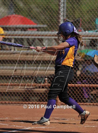 Thumbnail 1 in Horizon vs Queen Creek (Desert Mountain Invitational) photogallery.
