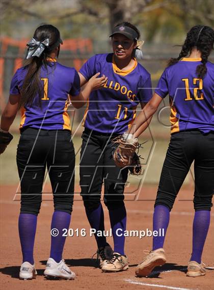 Thumbnail 3 in Horizon vs Queen Creek (Desert Mountain Invitational) photogallery.
