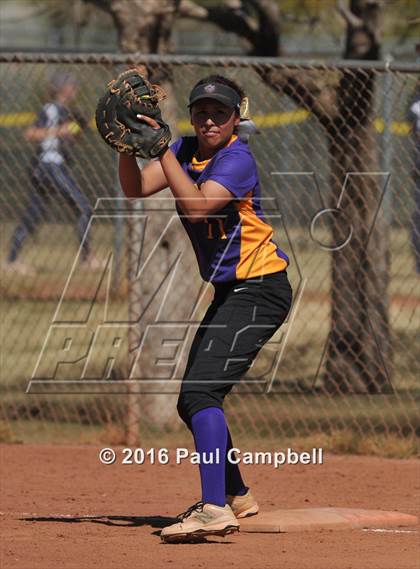 Thumbnail 3 in Horizon vs Queen Creek (Desert Mountain Invitational) photogallery.