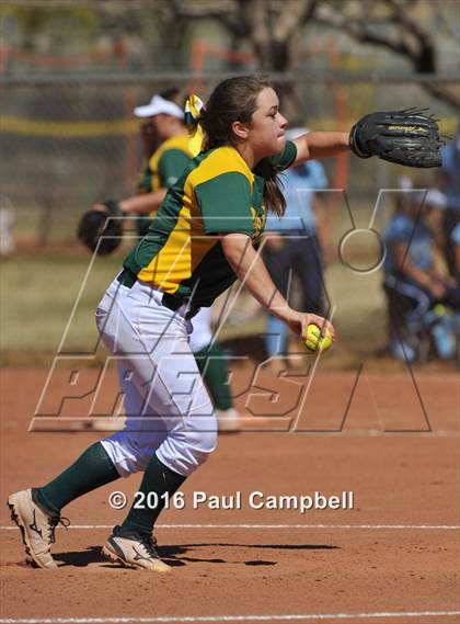 Thumbnail 3 in Horizon vs Queen Creek (Desert Mountain Invitational) photogallery.