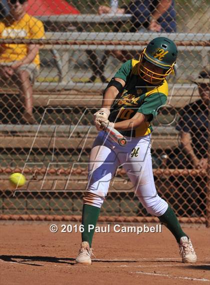 Thumbnail 2 in Horizon vs Queen Creek (Desert Mountain Invitational) photogallery.