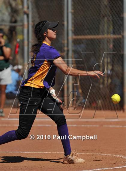 Thumbnail 1 in Horizon vs Queen Creek (Desert Mountain Invitational) photogallery.