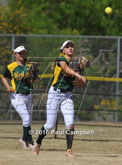 Thumbnail 1 in Horizon vs Queen Creek (Desert Mountain Invitational) photogallery.