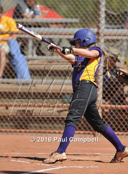 Thumbnail 2 in Horizon vs Queen Creek (Desert Mountain Invitational) photogallery.