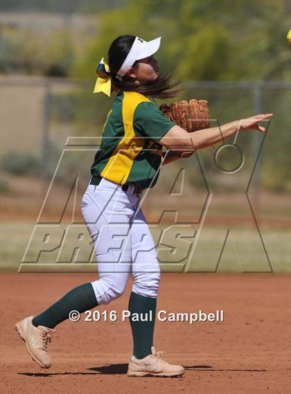 Thumbnail 3 in Horizon vs Queen Creek (Desert Mountain Invitational) photogallery.