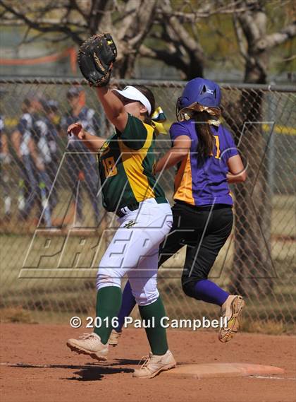 Thumbnail 1 in Horizon vs Queen Creek (Desert Mountain Invitational) photogallery.
